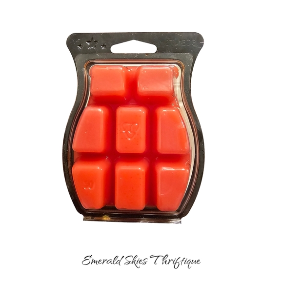 Scentsy go go mango wax melt bar, new - Picture 3 of 4